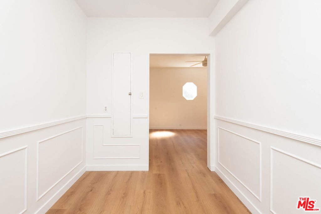 9025 Rangely Avenue - Photo 11