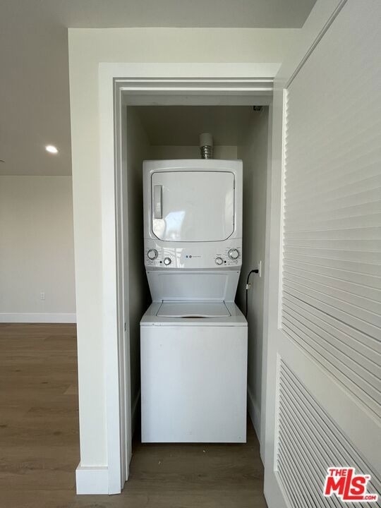 11042 La Maida Street - Photo 20