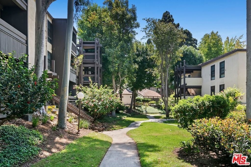 7742 Redlands Street - Photo 1