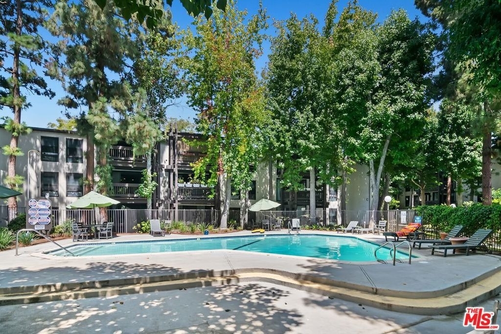 7742 Redlands Street - Photo 21