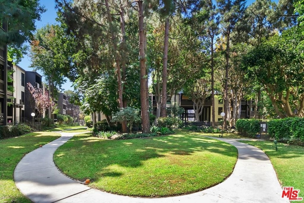 7742 Redlands Street - Photo 23