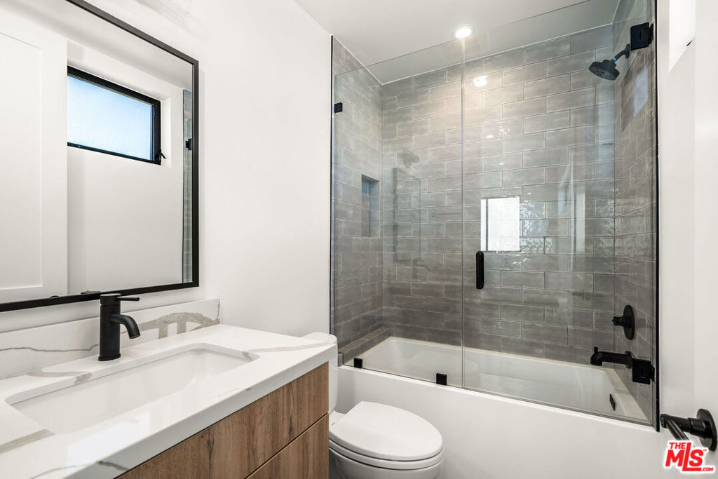 2206 Carmona Avenue - Photo 10