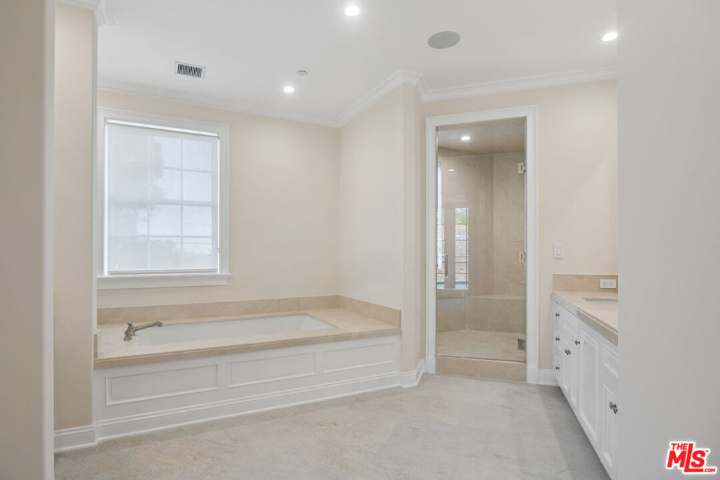 15201 Mc Kendree Avenue - Photo 22