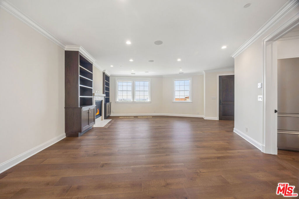 15201 Mc Kendree Avenue - Photo 10