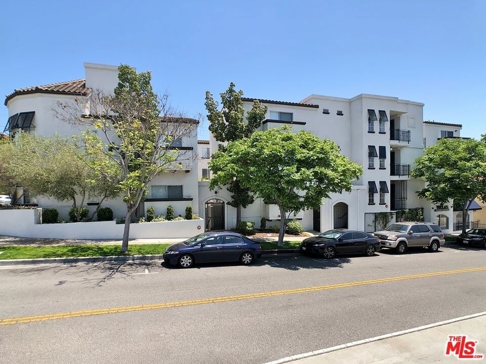 10560 Santa Monica - Photo 10