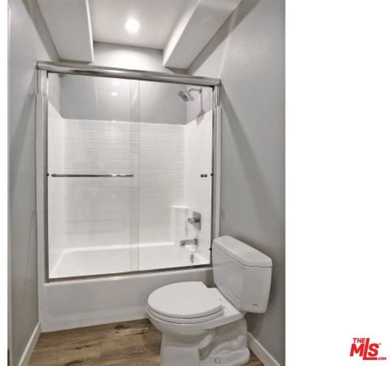 10560 Santa Monica - Photo 11