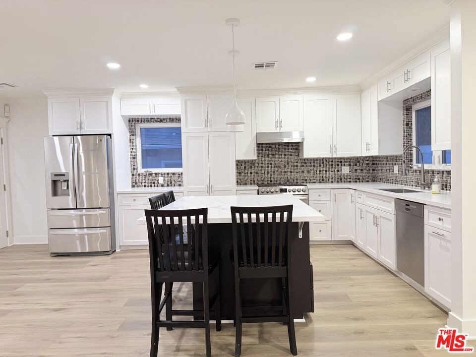 4627 Collis Avenue - Photo 6