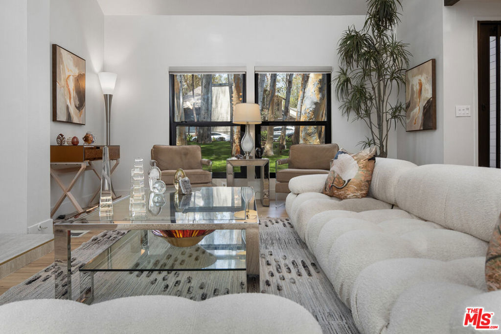 24946 Ravenswood - Photo 14