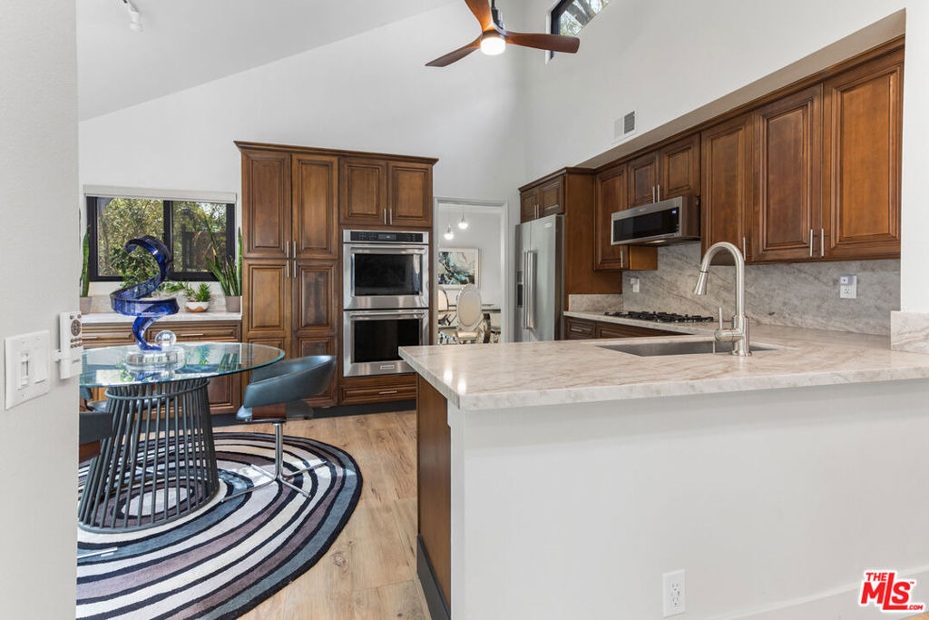 24946 Ravenswood - Photo 46