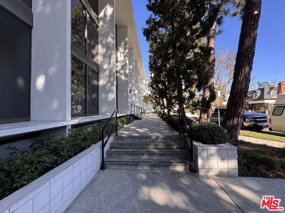 8701 Delgany Avenue - Photo 3