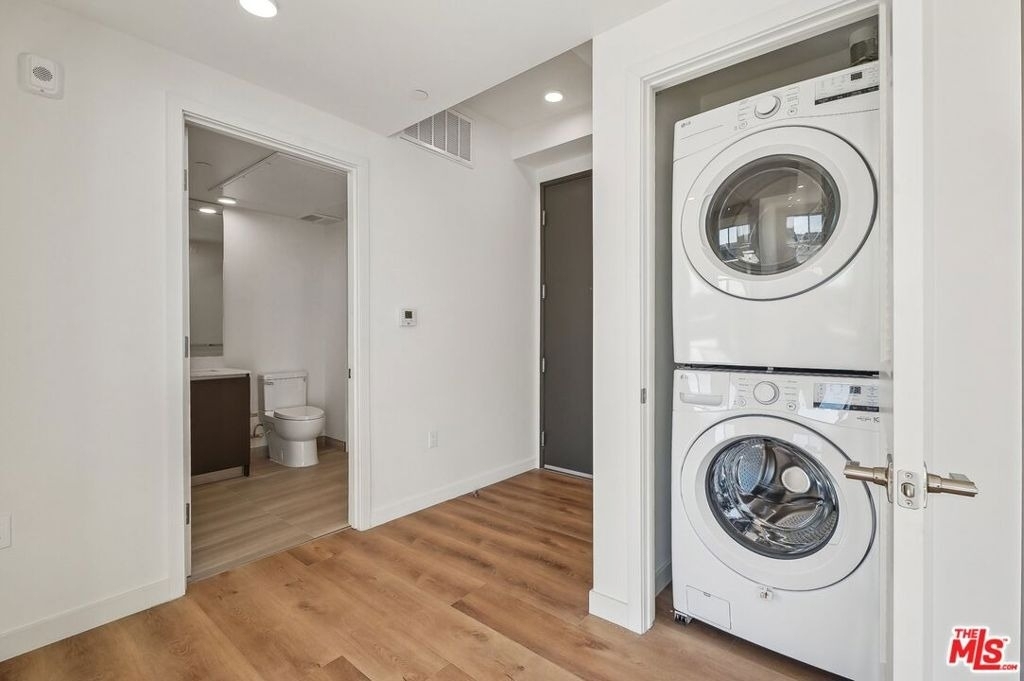 1814 Federal Avenue - Photo 2