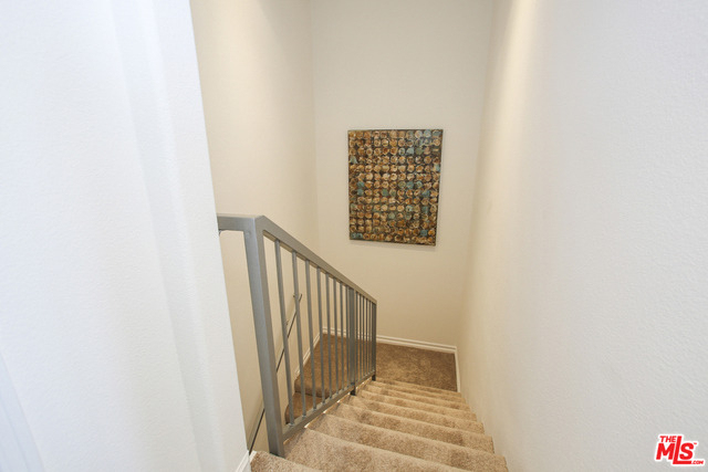 629 Traction Avenue - Photo 15