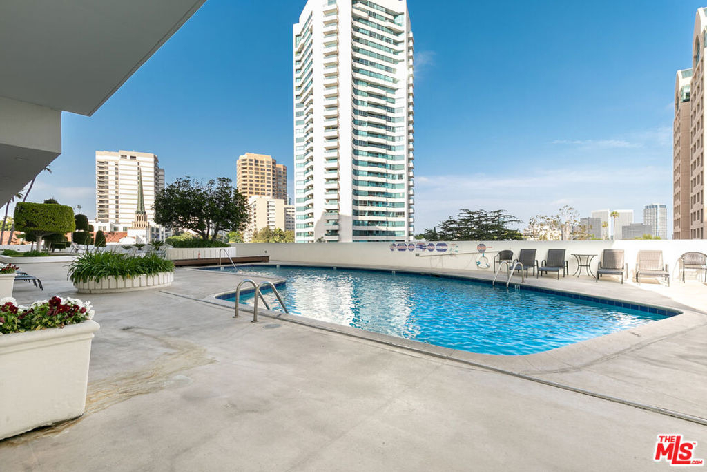 10501 Wilshire - Photo 6