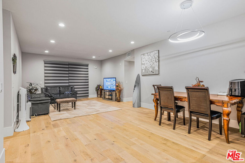 901 S Gramercy Drive - Photo 7