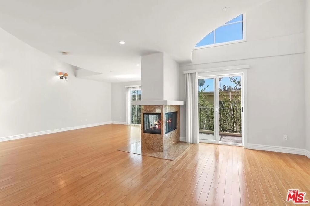 837 18th Street - Photo 9