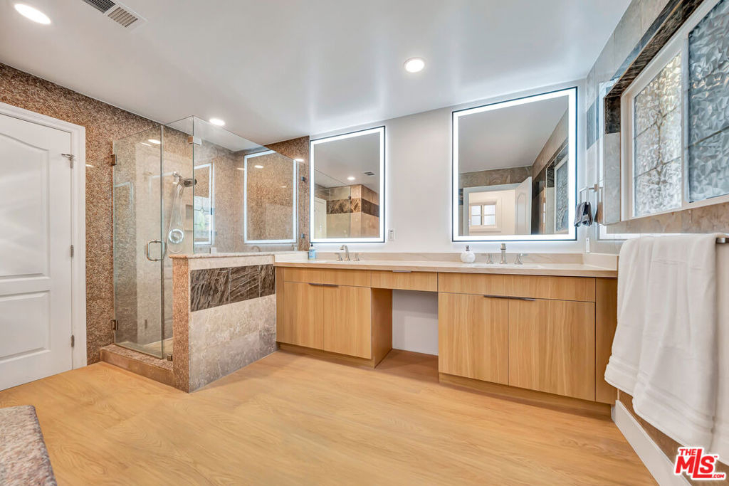 661 W Lemon Avenue - Photo 32
