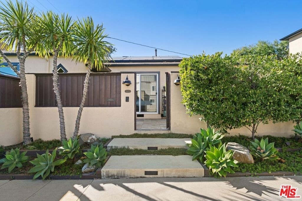 2430 30th Street - Photo 36