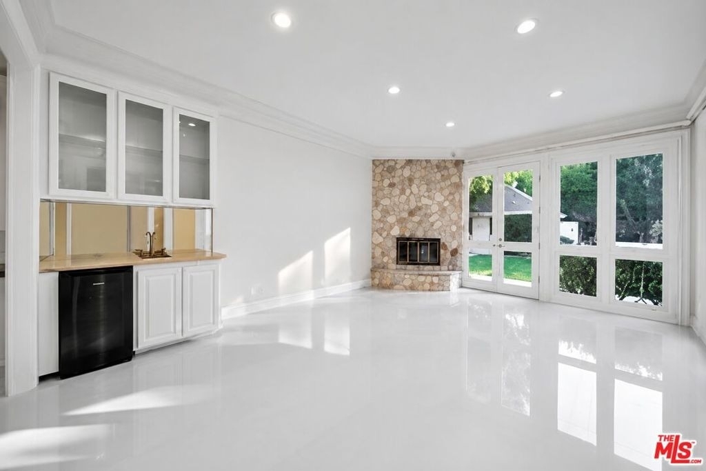 713 Foothill Road - Photo 26