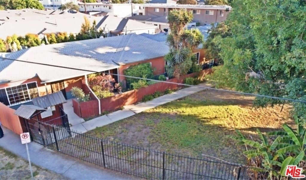 2604 S Garth Avenue - Photo 13