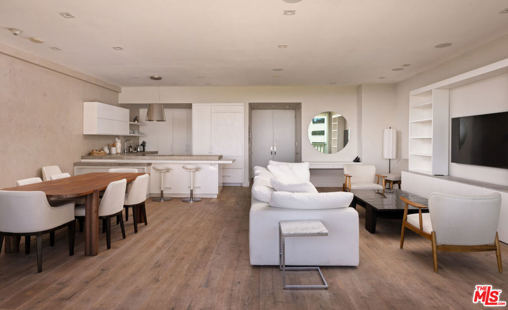 9255 Doheny Road - Photo 3