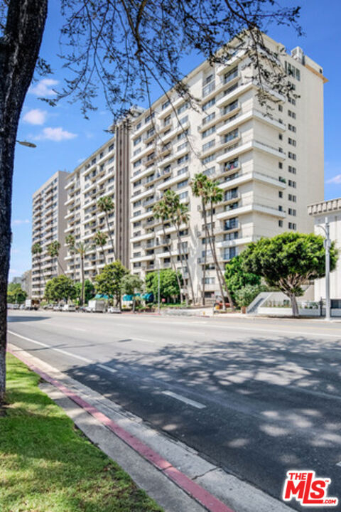 10535 Wilshire Boulevard - Photo 53