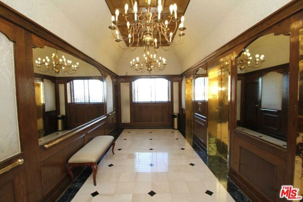 10535 Wilshire Boulevard - Photo 41