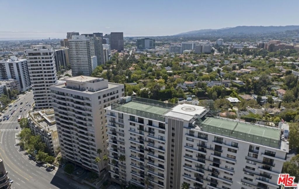 10535 Wilshire Boulevard - Photo 46