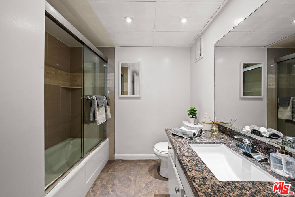 10535 Wilshire Boulevard - Photo 20