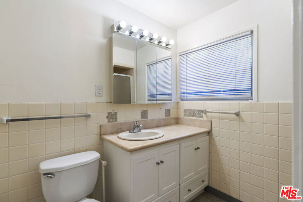 5165 Village - Photo 11
