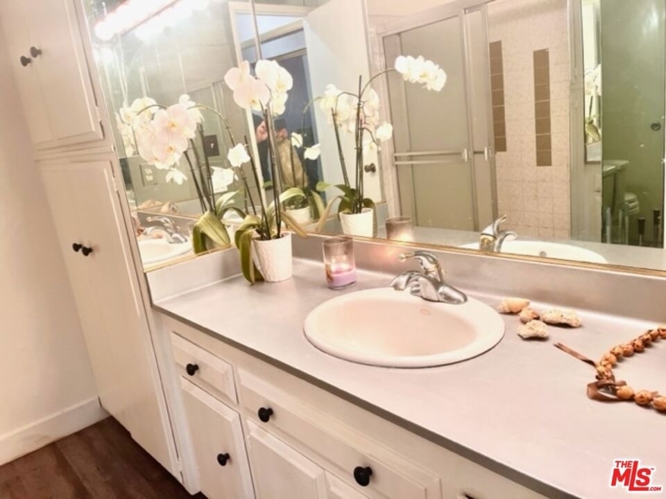 1351 N Crescent Heights - Photo 8