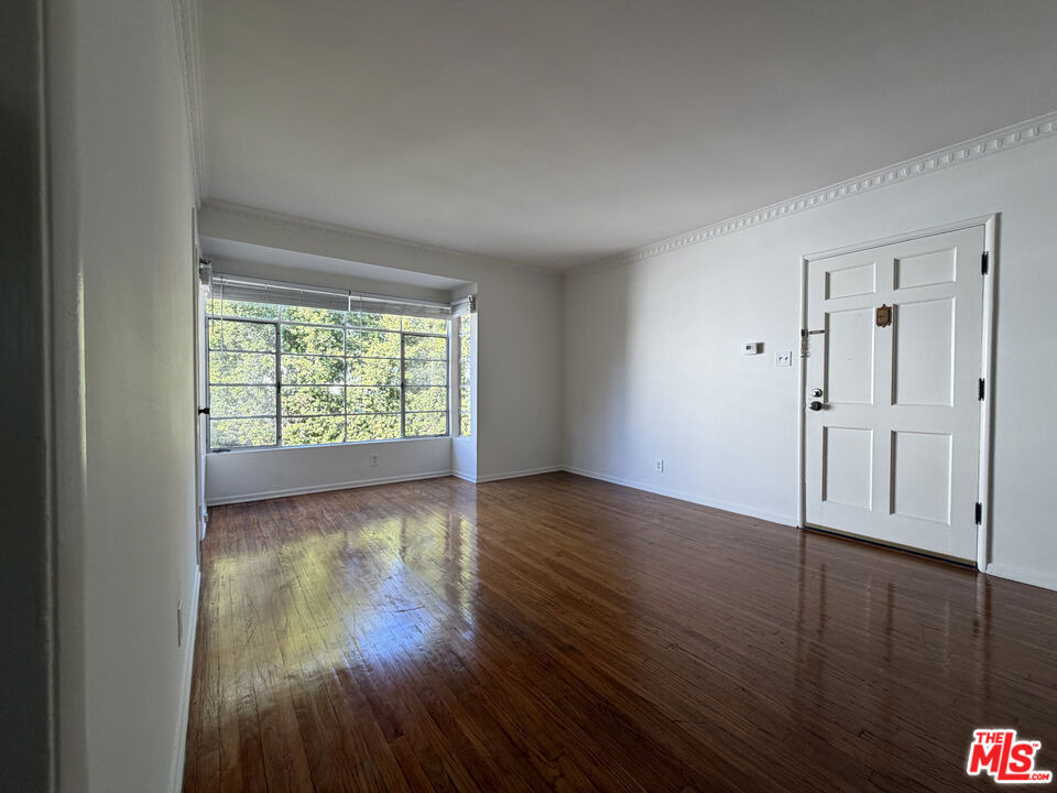 852 1/2 S Plymouth Boulevard - Photo 13
