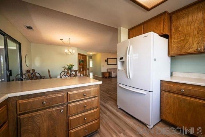 1811 Lynx Glen - Photo 3