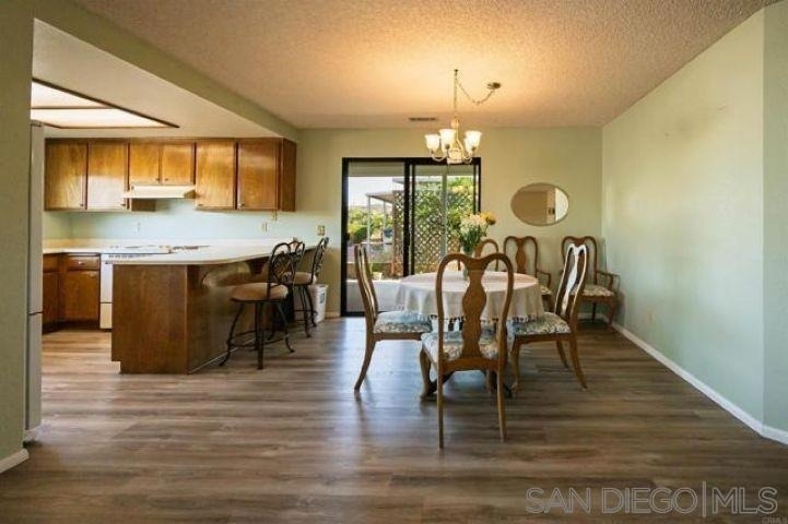 1811 Lynx Glen - Photo 4