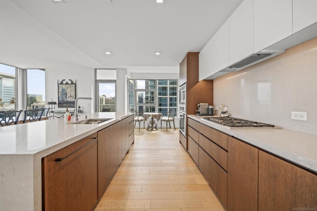 1388 Kettner - Photo 6