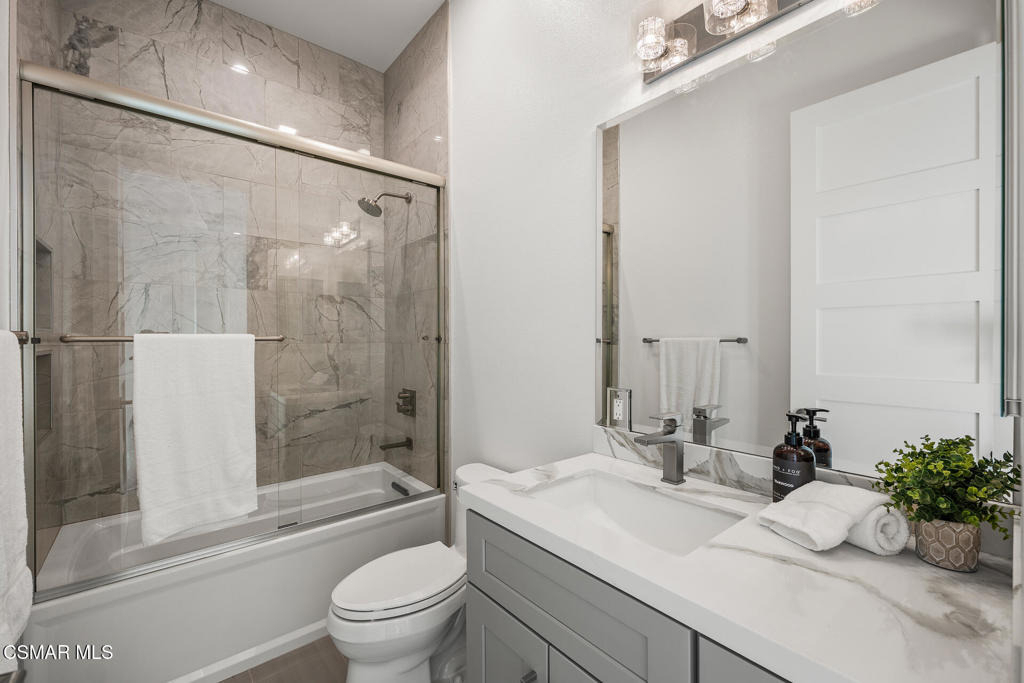 327 Toyon Court - Photo 43
