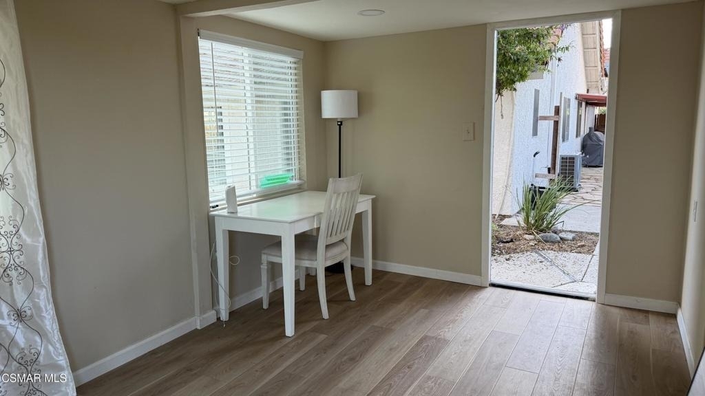 5430 Fieldcrest Drive - Photo 9