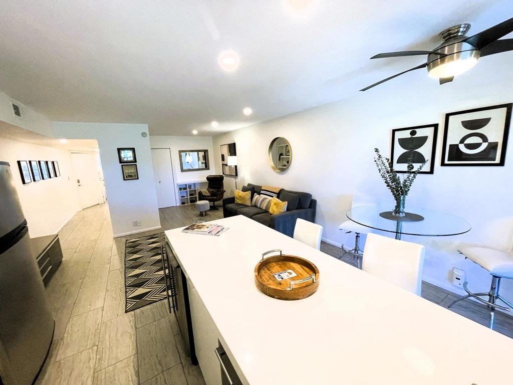 5300 E Waverly Drive - Photo 6