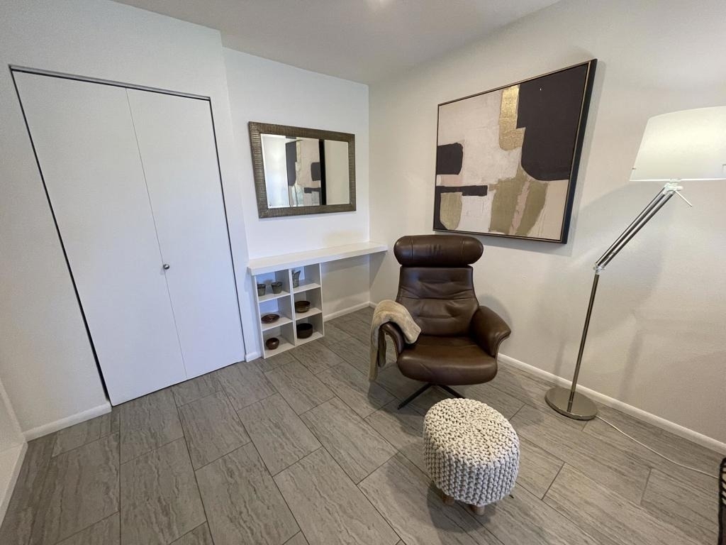 5300 E Waverly Drive - Photo 4