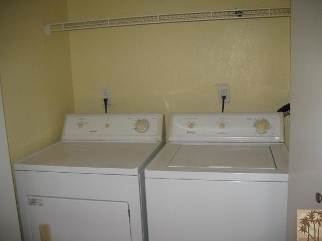 400 N Sunrise Way - Photo 11
