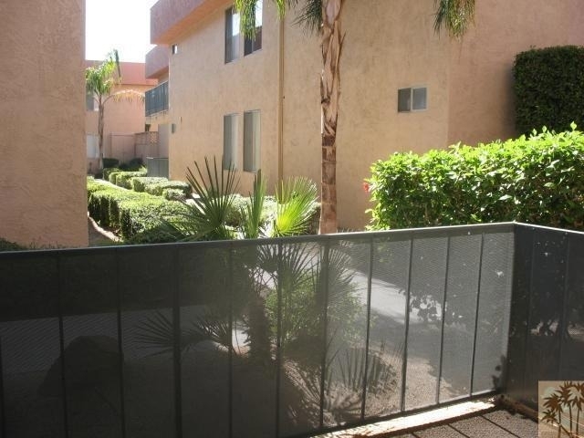 400 N Sunrise Way - Photo 14