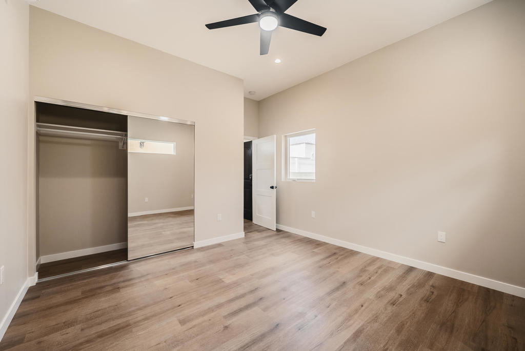 716 Portola Avenue - Photo 17