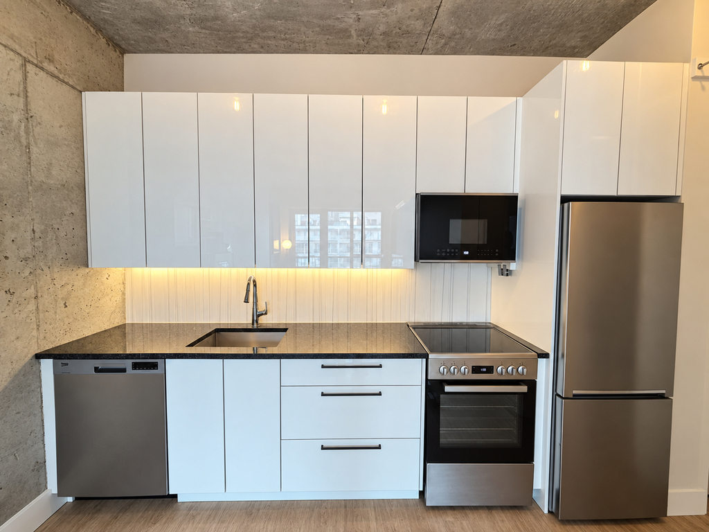 815 Flatbush Avenue - Photo 2