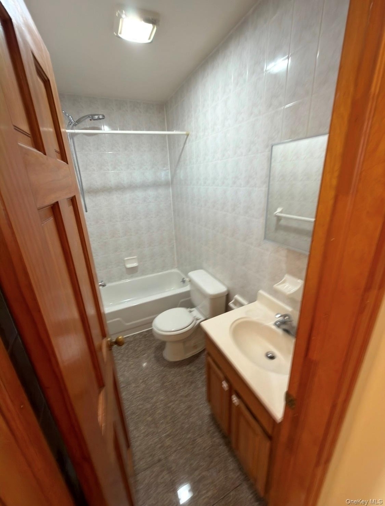 62-11 Woodside Avenue - Photo 35