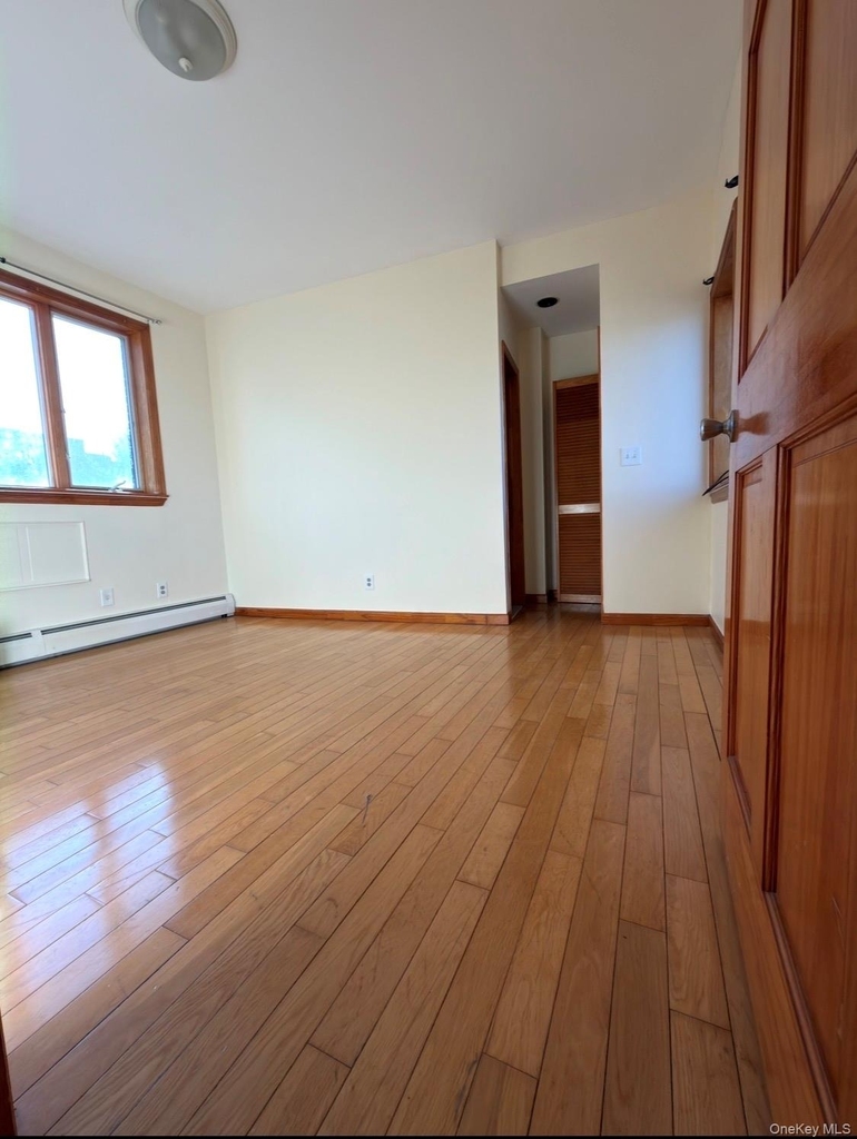 62-11 Woodside Avenue - Photo 30