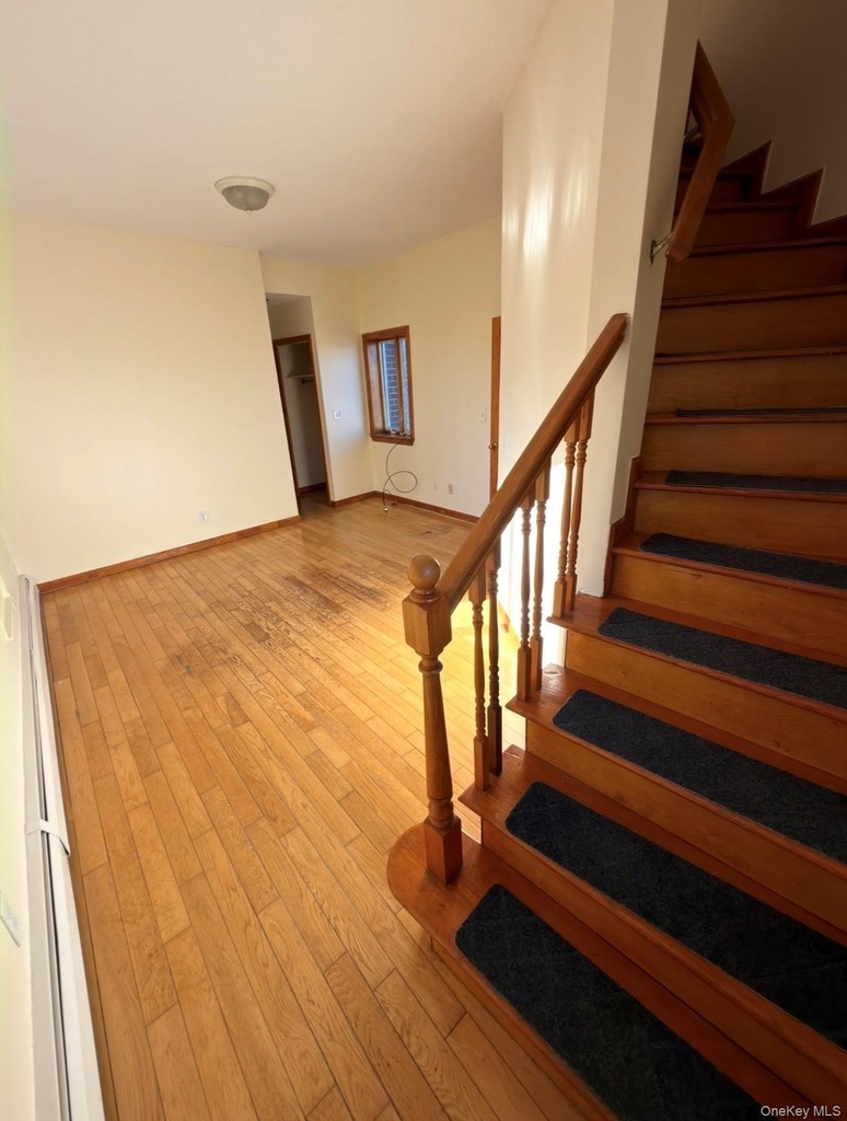 62-11 Woodside Avenue - Photo 23