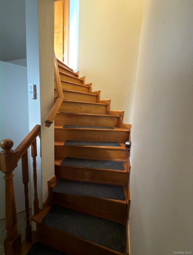 62-11 Woodside Avenue - Photo 22