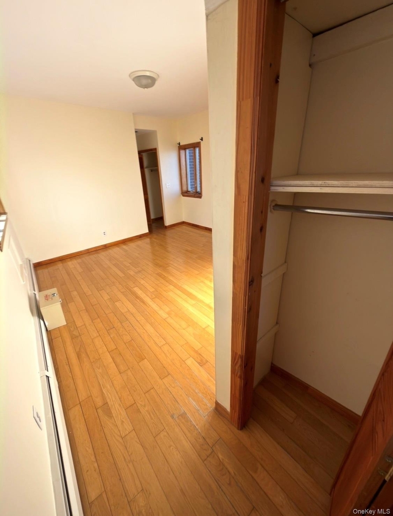 62-11 Woodside Avenue - Photo 32