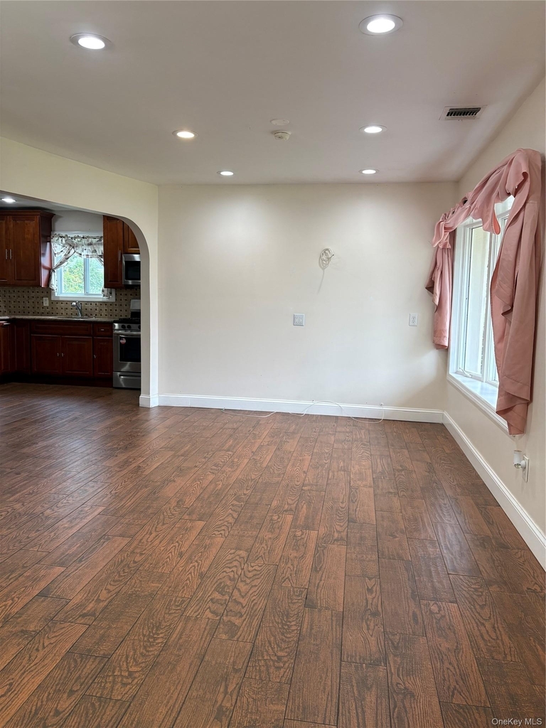 290 Leaf Avenue - Photo 12