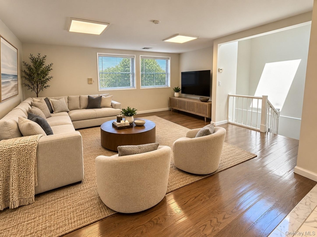 1159 Broadway - Photo 2