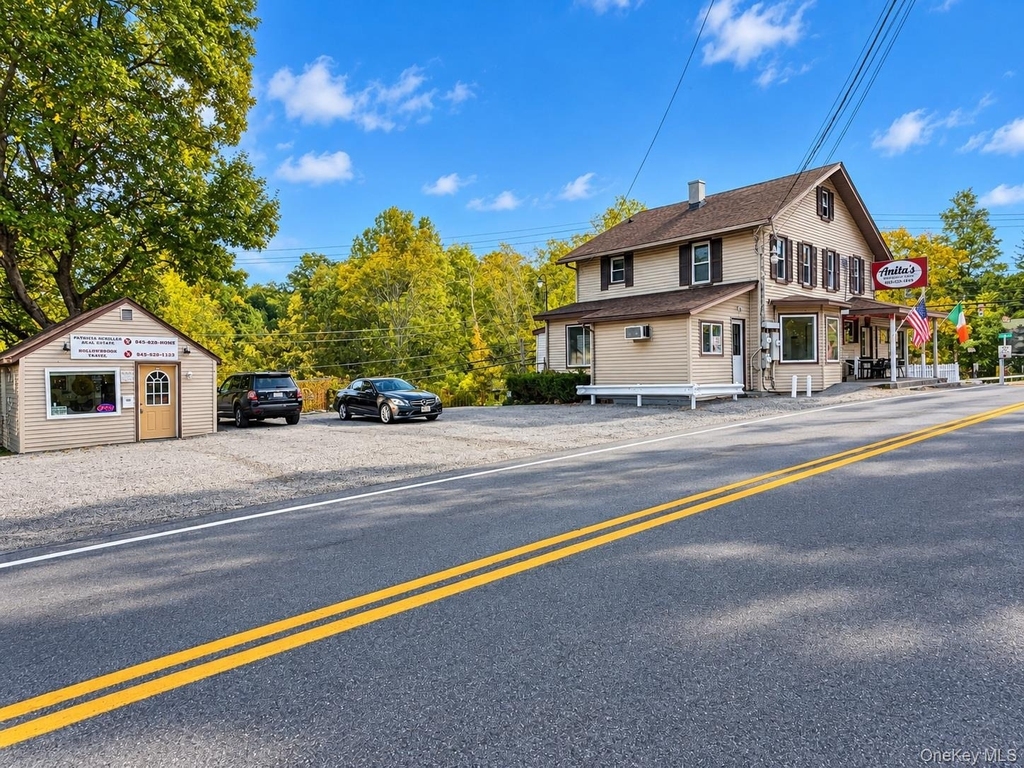 299 Peekskill Hollow Road - Photo 10